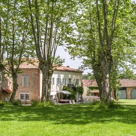 Villa With Private Terrace In Artigat